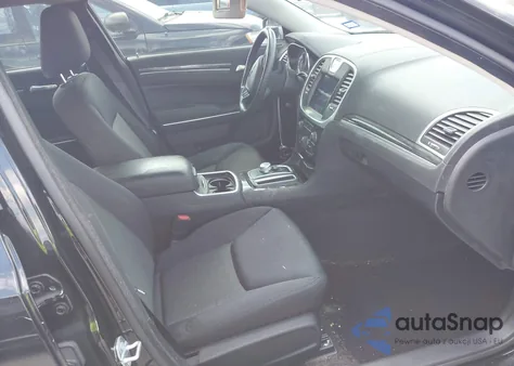 2021 Chrysler 300 Touring from USA, damaged, VIN 2C3CCAAG5MH637011